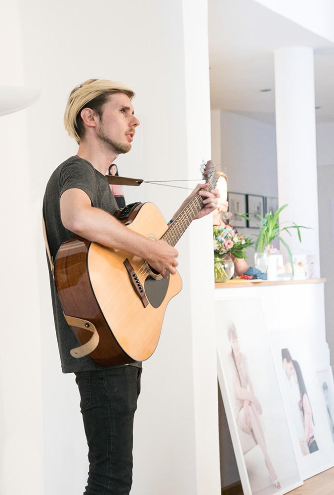 bühne musiker künstler foto künstlerportrait münchen fotograf