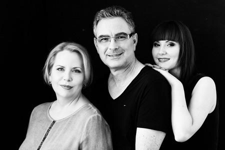 Familienportraits familienfotos münchen fotostudio edel vom Familienfotograf